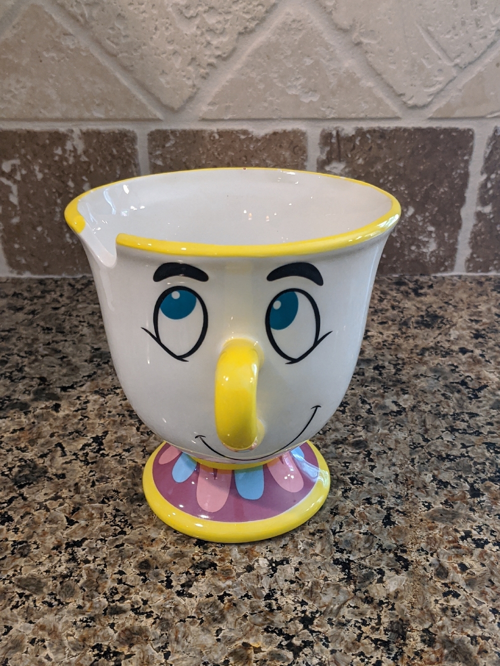 Disney Beauty & The Beast Ceramic Chip Tea Cup Large Coffee Mug Holds 16 Oz